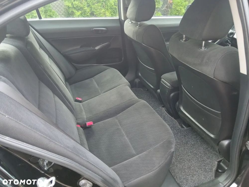 Honda Civic 1.8 Comfort - 15