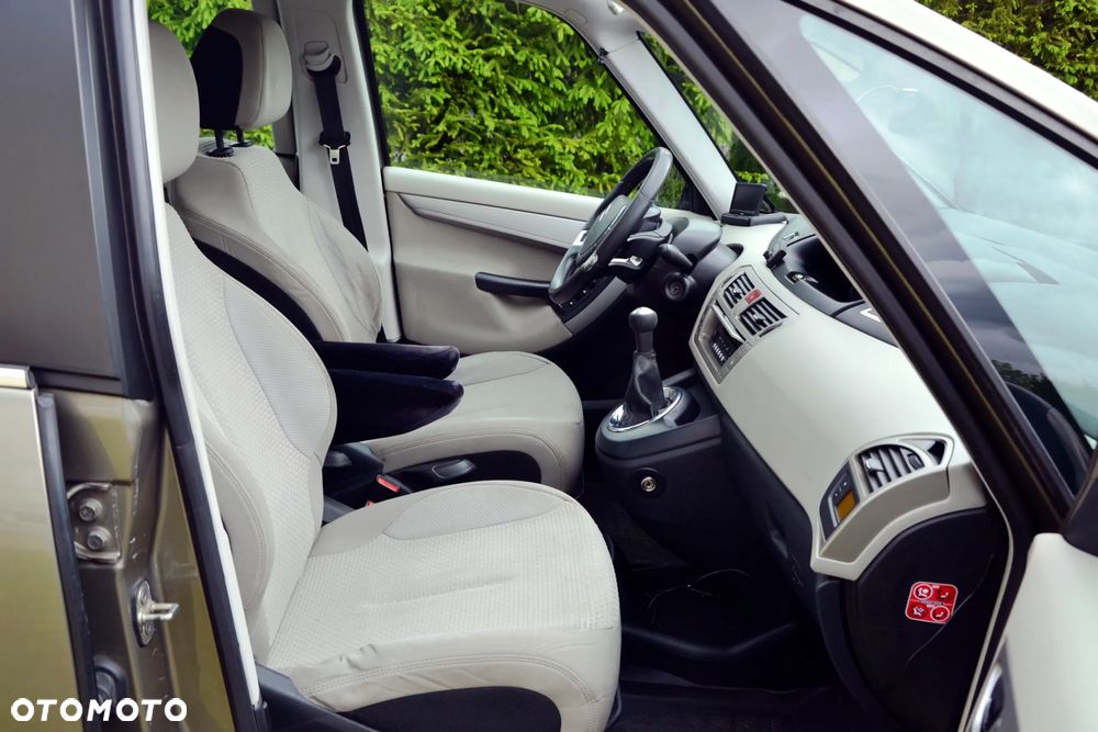 Citroën C4 Picasso VTi 120 Selection - 8