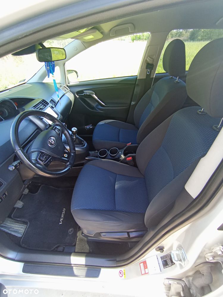 Toyota Verso 1.6 D-4D Active - 6