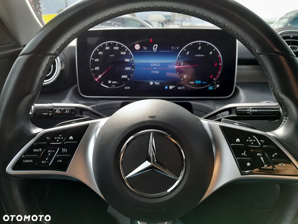 Mercedes-Benz Klasa C 220 d mHEV Avantgarde - 12