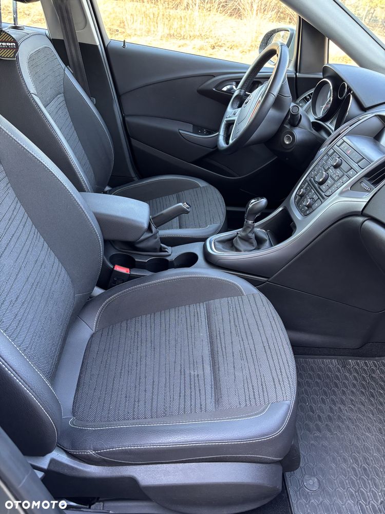 Opel Astra 1.4 T EU6 - 14