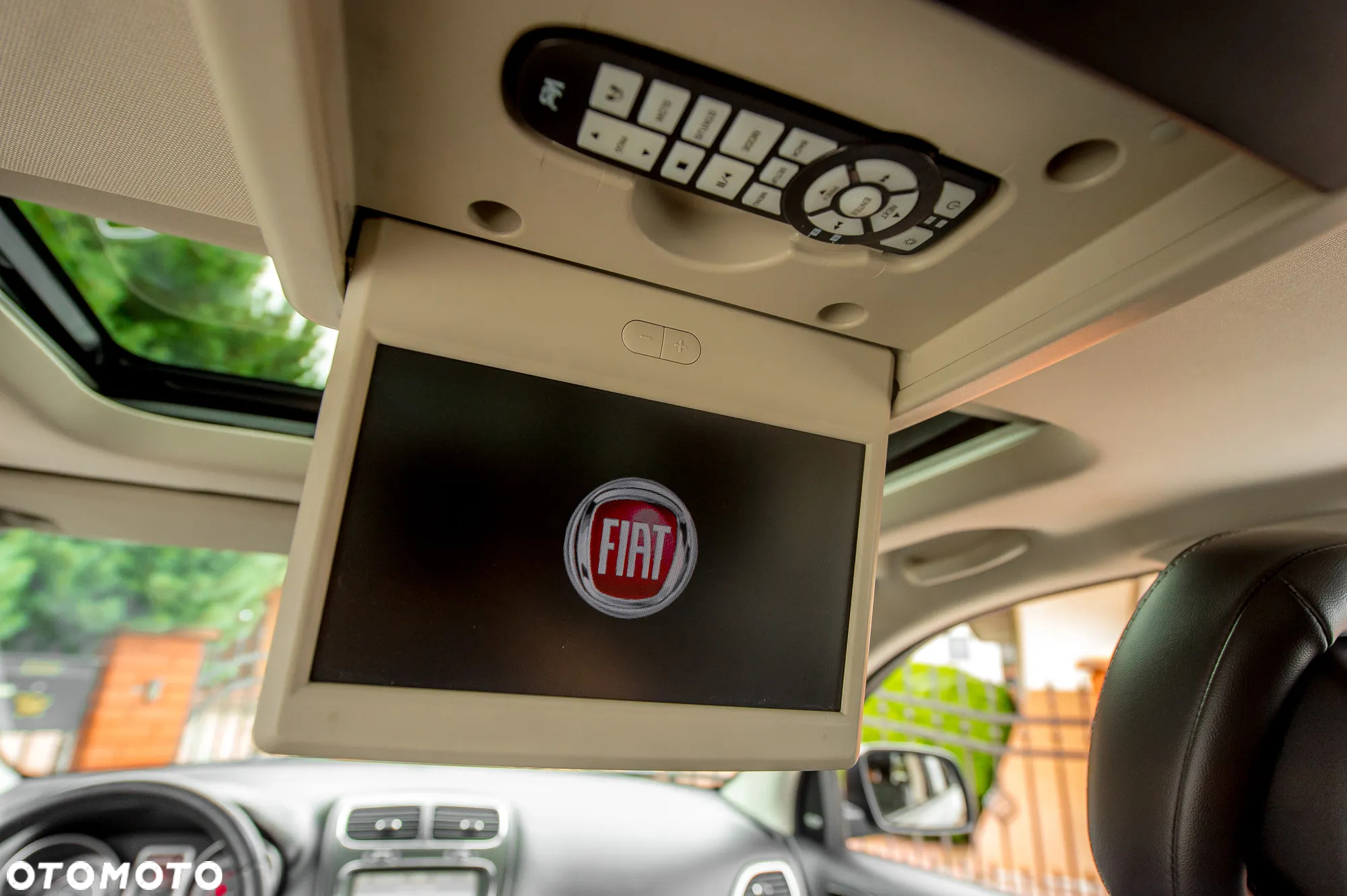 Fiat Freemont 2.0 Multijet Black Code AWD - 24