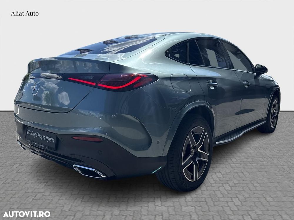 Mercedes-Benz GLC Coupe 300 e 4MATIC - 5
