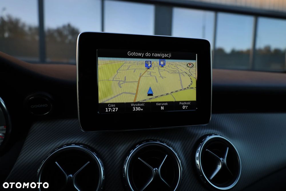 Mercedes-Benz GLA 250 7G-DCT Style - 9