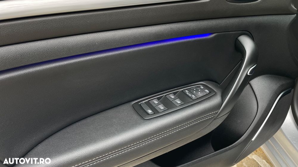 Renault Megane Grandtour ENERGY dCi 110 EDC INTENS - 25