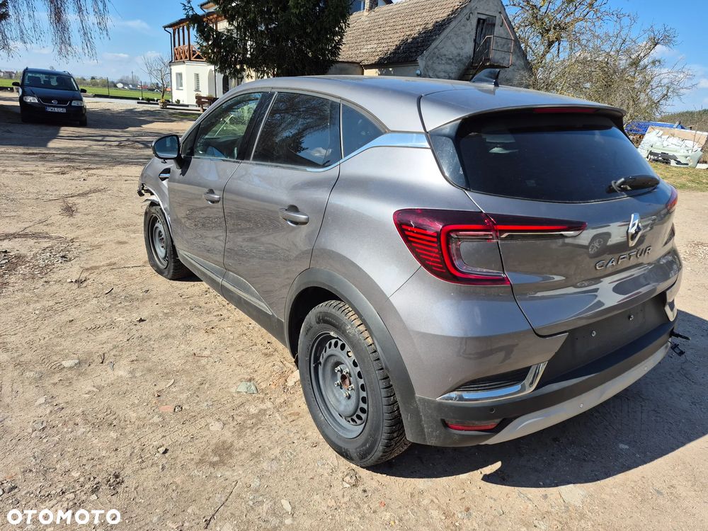 Renault Captur TCe 90 TECHNO - 6