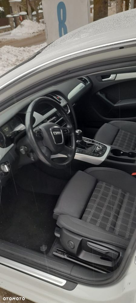 Audi A4 Limousine 2.0 TDI - 11