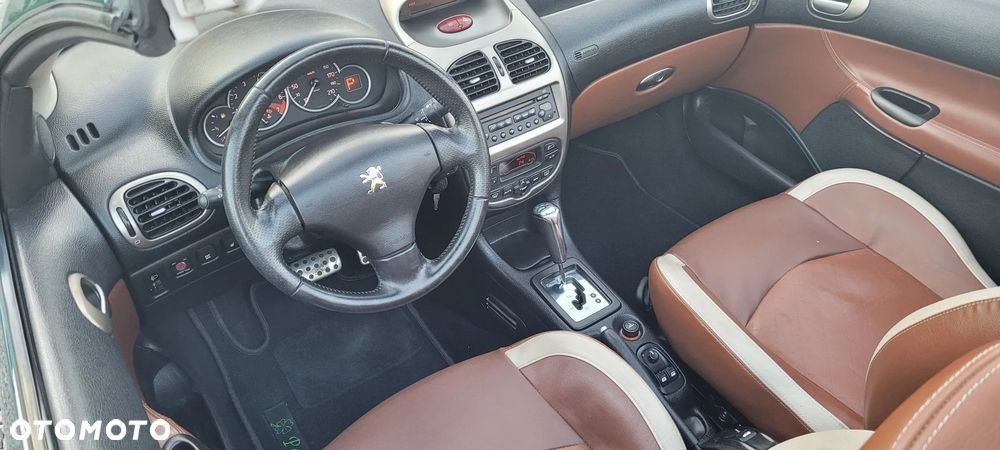 Peugeot 206 - 11
