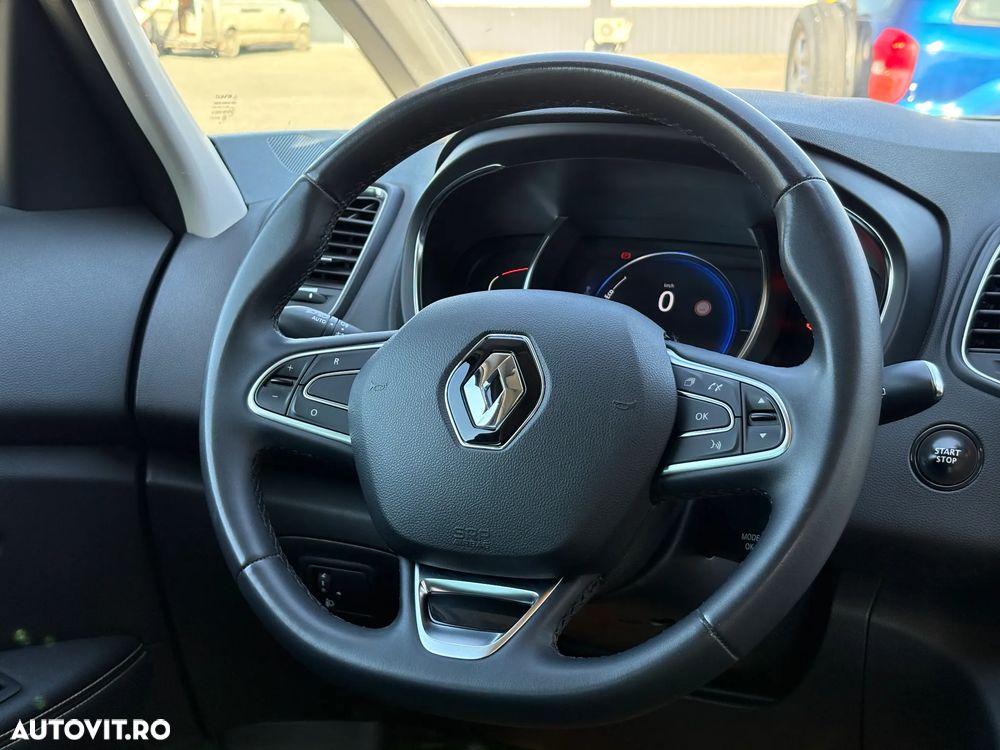 Renault Scenic BLUE dCi 120 BLACK EDITION - 8