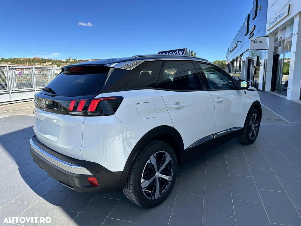 Peugeot 3008 PureTech 180 Stop & Start GPF EAT8 Crossway - 1