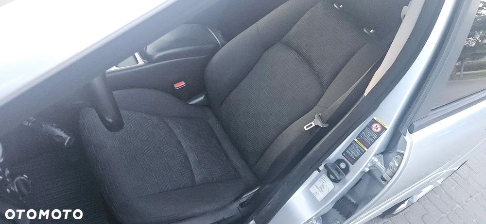 Mercedes-Benz Klasa C 180 Kompressor Automatik Avantgarde Sport Edition - 29