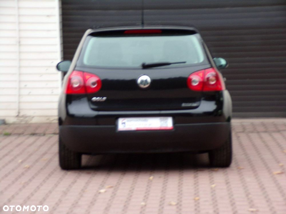 Volkswagen Golf - 15