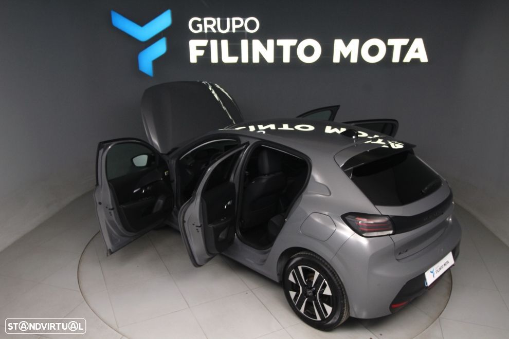 Peugeot 208 1.2 PureTech Allure - 11