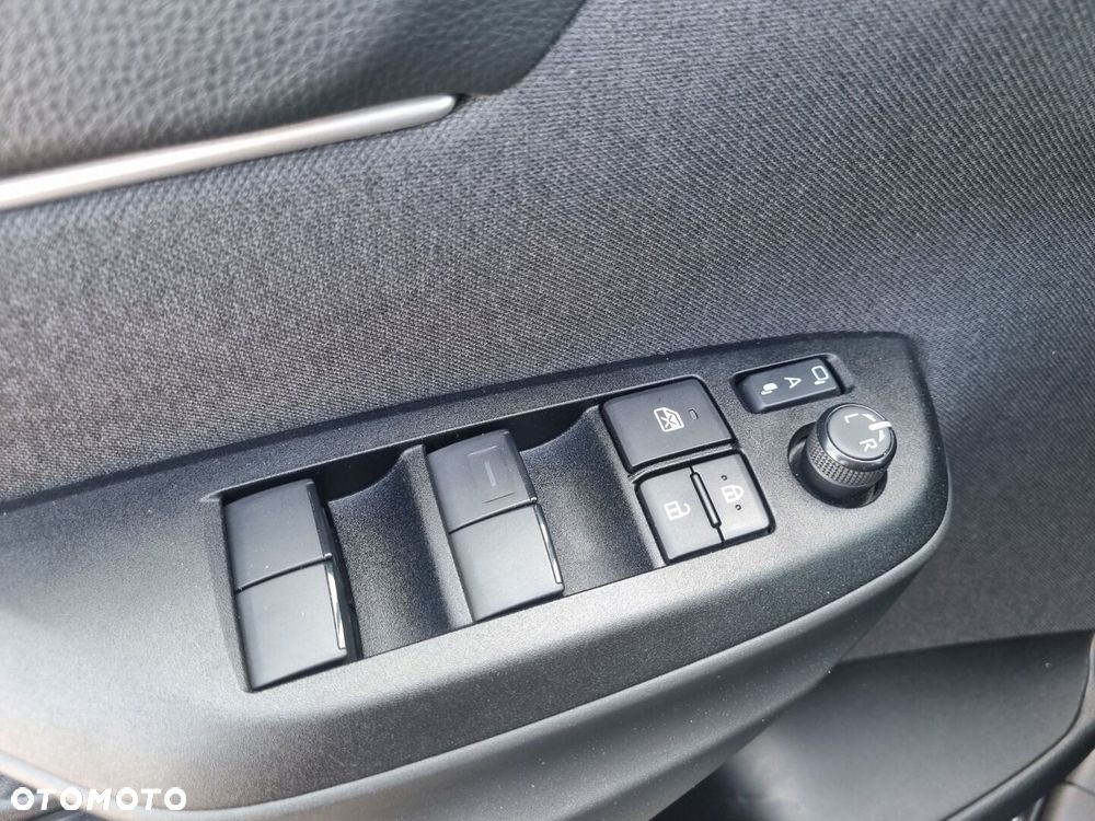 Toyota Yaris Cross Hybrid 1.5 Style - 22