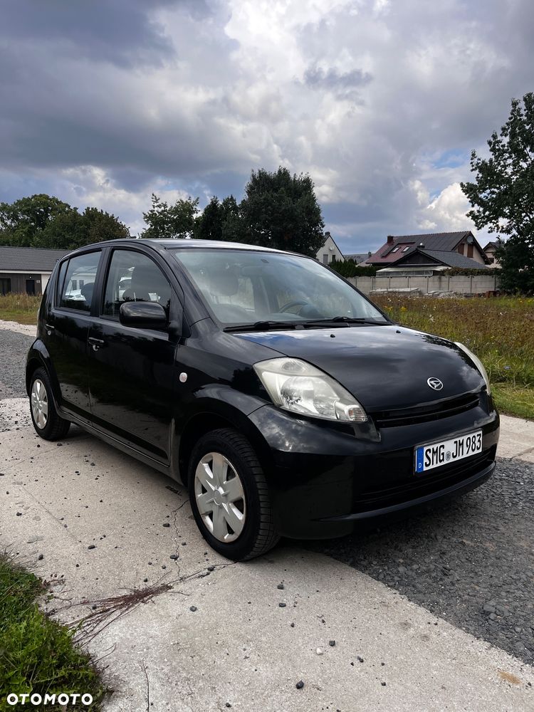 Daihatsu Sirion 1.3 - 4