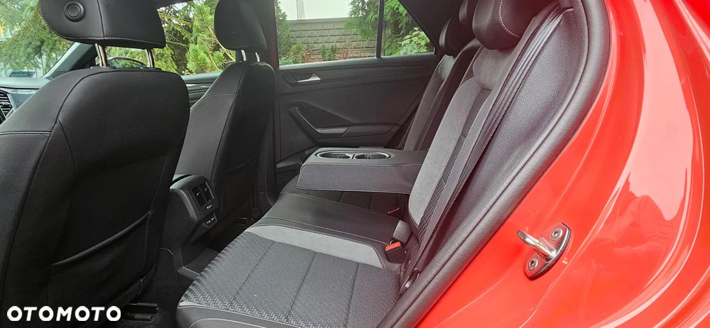 Volkswagen T-Roc - 6