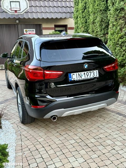 BMW X1 sDrive18d Sport Line - 5