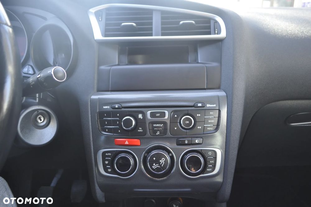 Citroën C4 VTi 120 Attraction - 16