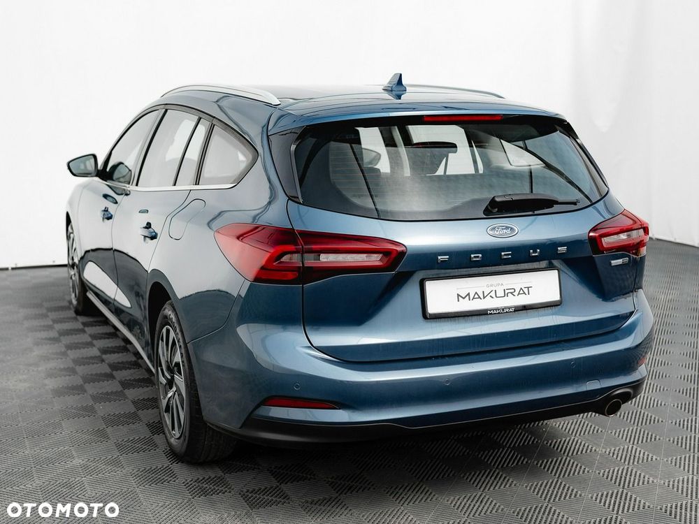 Ford Focus SW 1.0 EcoBoost Hybrid TITANIUM - 5
