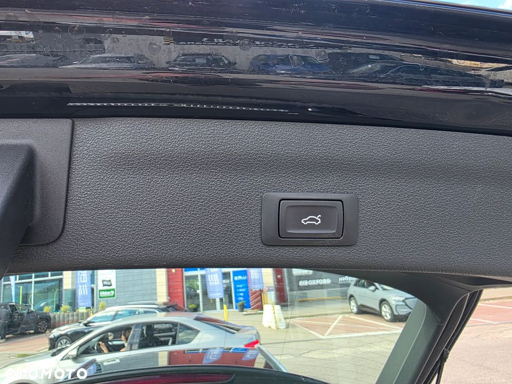 Audi A6 Avant 40 TDI S tronic - 25