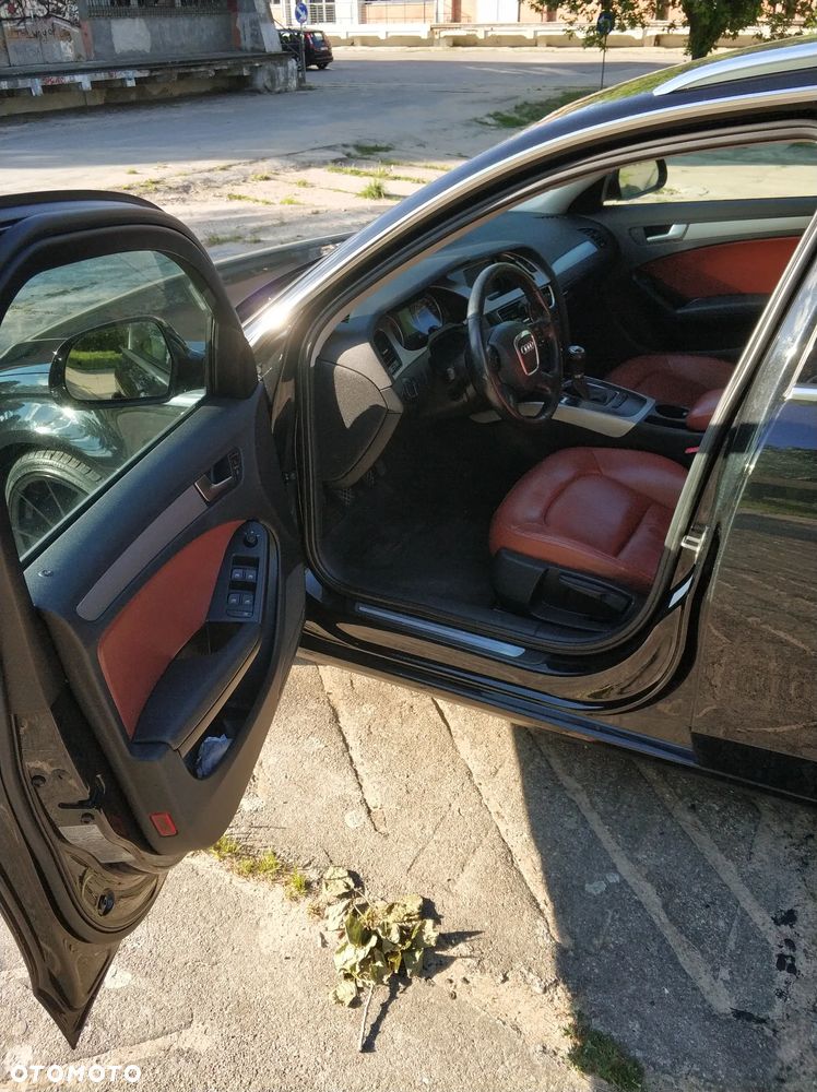 Audi A4 Avant 2.0 TDI - 12