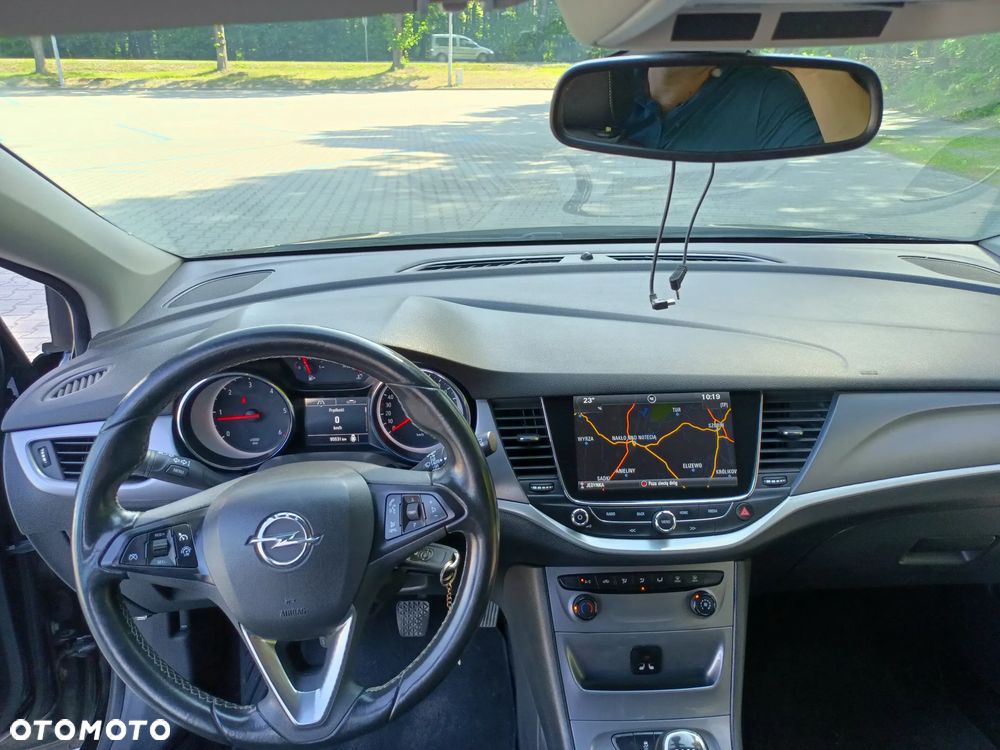 Opel Astra 1.6 CDTI Dynamic - 12