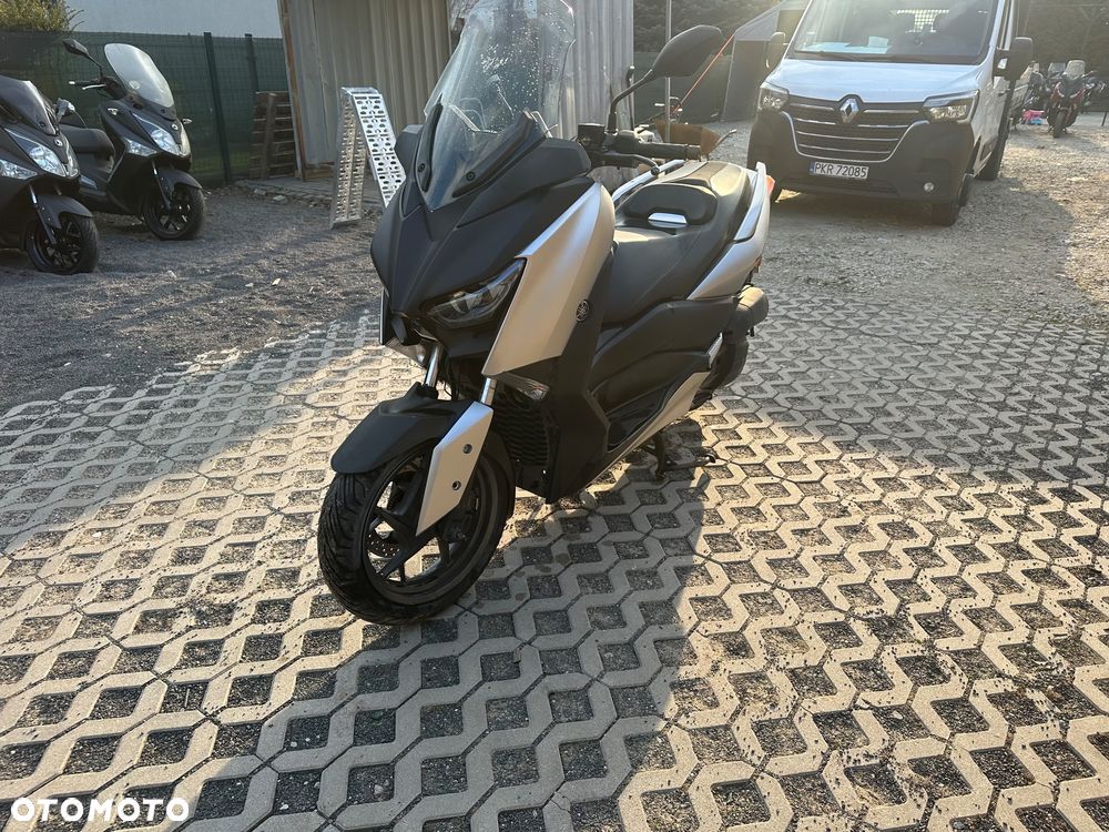 Yamaha X-max - 5