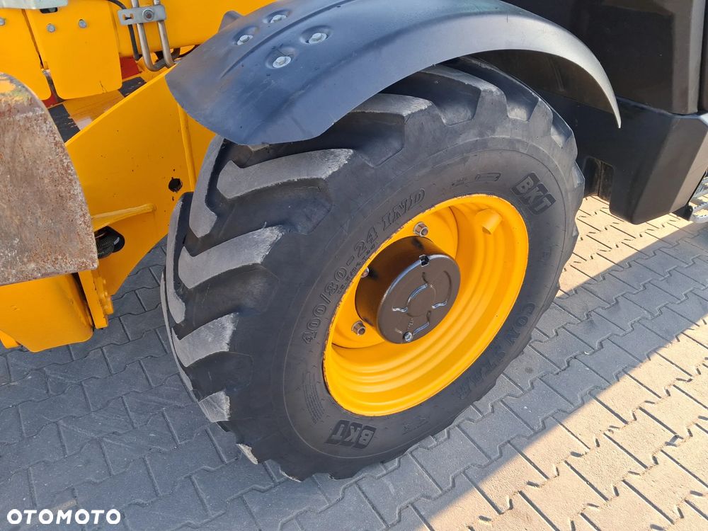 JCB 535 - 125 Hi Viz - 7