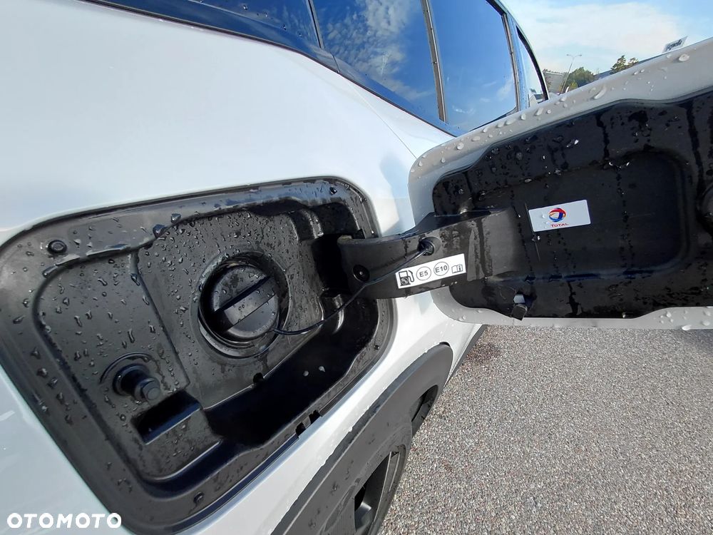 Peugeot 408 1.6 Plug-In Hybrid 180 GT EAT8 - 21