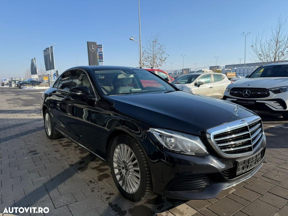 Mercedes-Benz C 220 d 4MATIC Aut. - 2