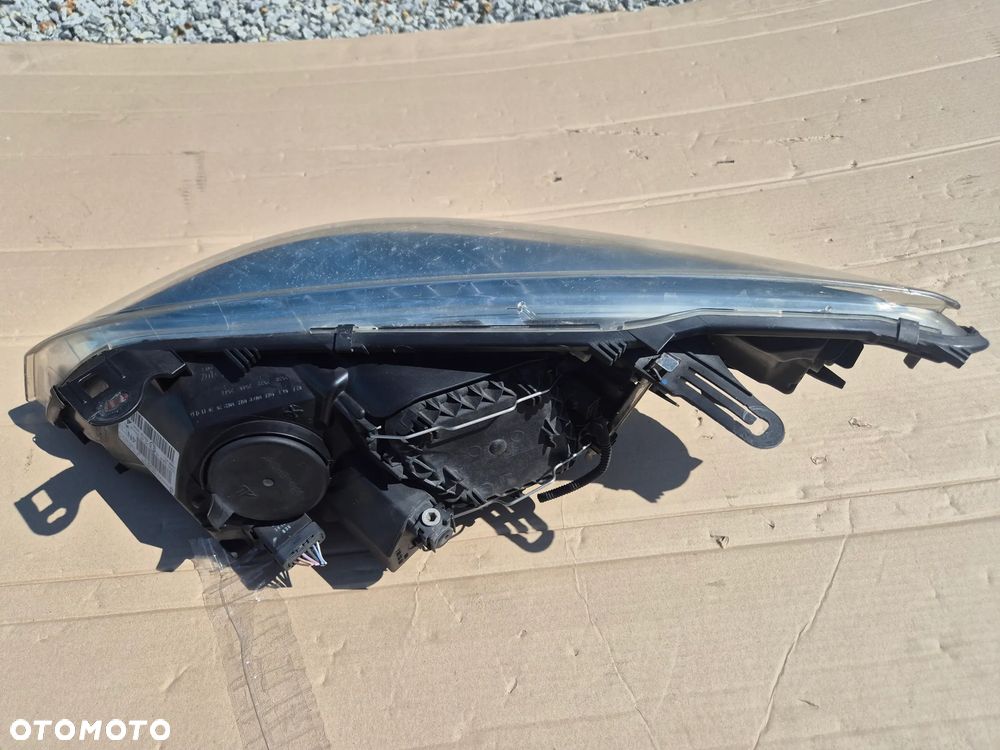 Renault Megane III lampa prawa.2008-2013.OE.AL. - 8