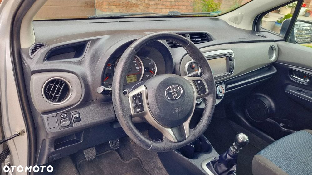 Toyota Yaris 1.33 Trend - 13