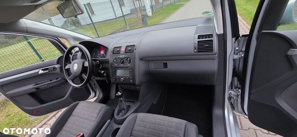 Volkswagen Touran 1.6 Trendline - 21