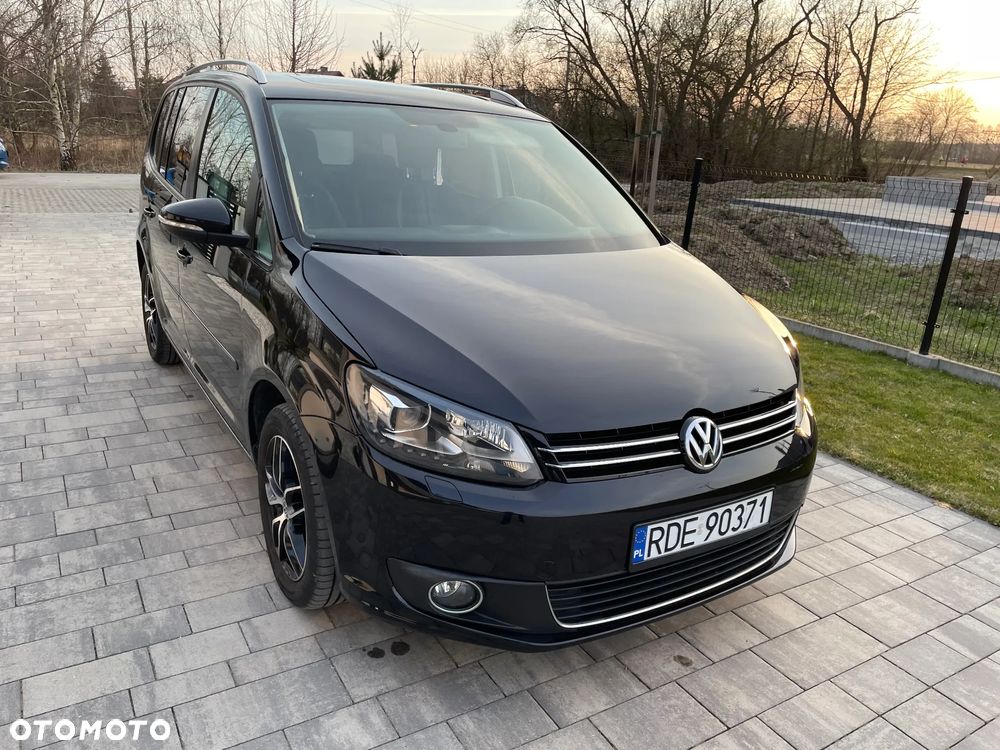 Volkswagen Touran 2.0 TDI DPF DSG MATCH - 11