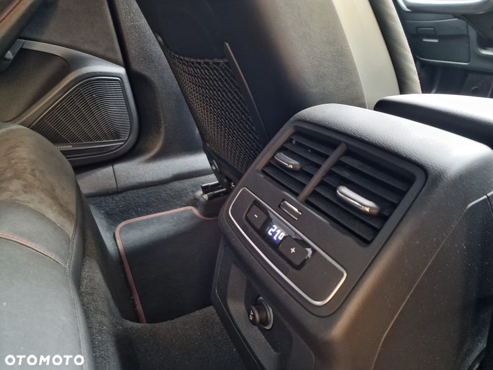 Audi A4 Avant 40 TDI quattro S tronic S line - 34