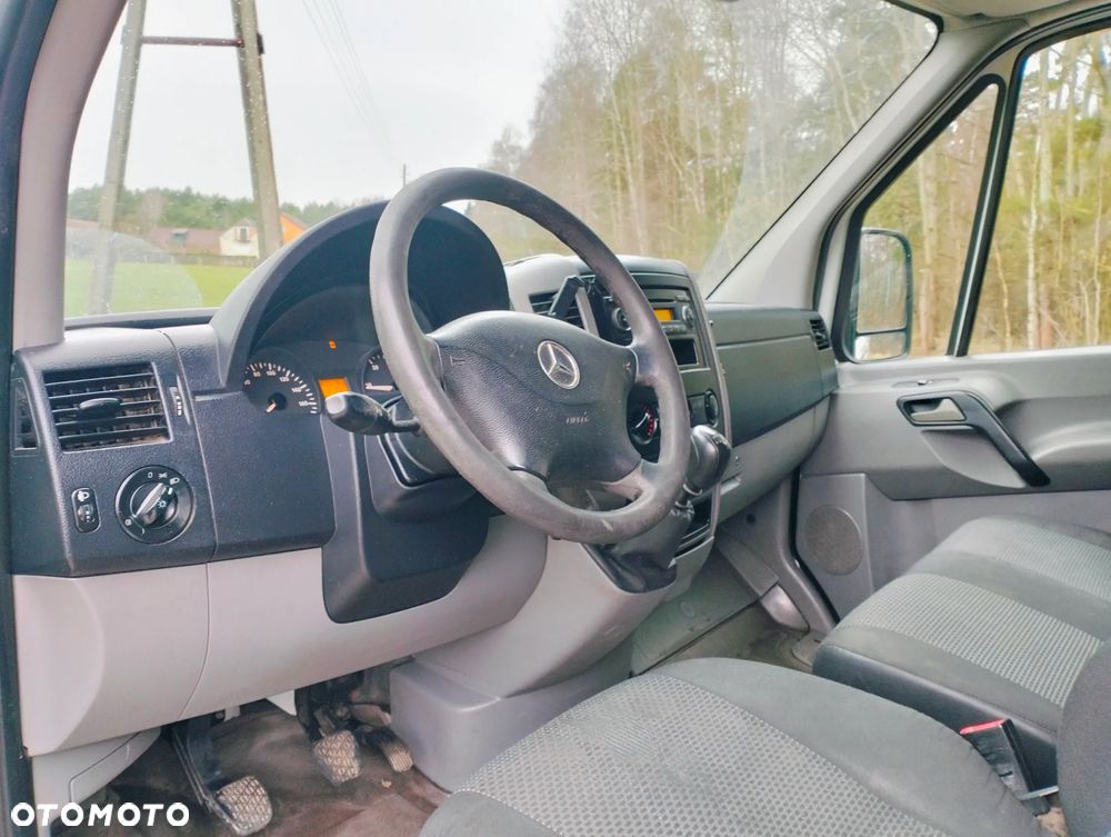 Mercedes-Benz SPRINTER - 7