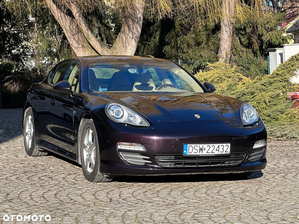 Porsche Panamera 4 - 12