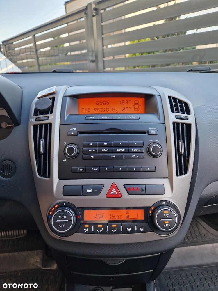 Kia Ceed 1.6 Crdi Optimum + - 8