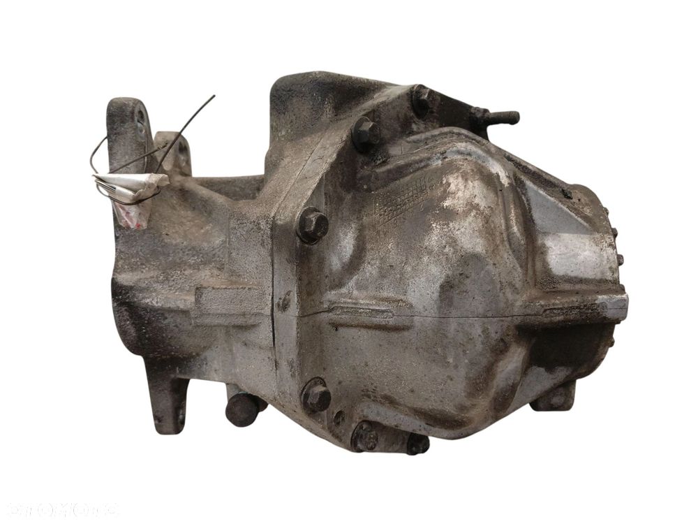 REDUKTOR PRZEKŁADNIA KĄTOWA VOLVO XC70 I LIFT (2004–2007) 2.5 T 209KM 30735299 30700027 - 2