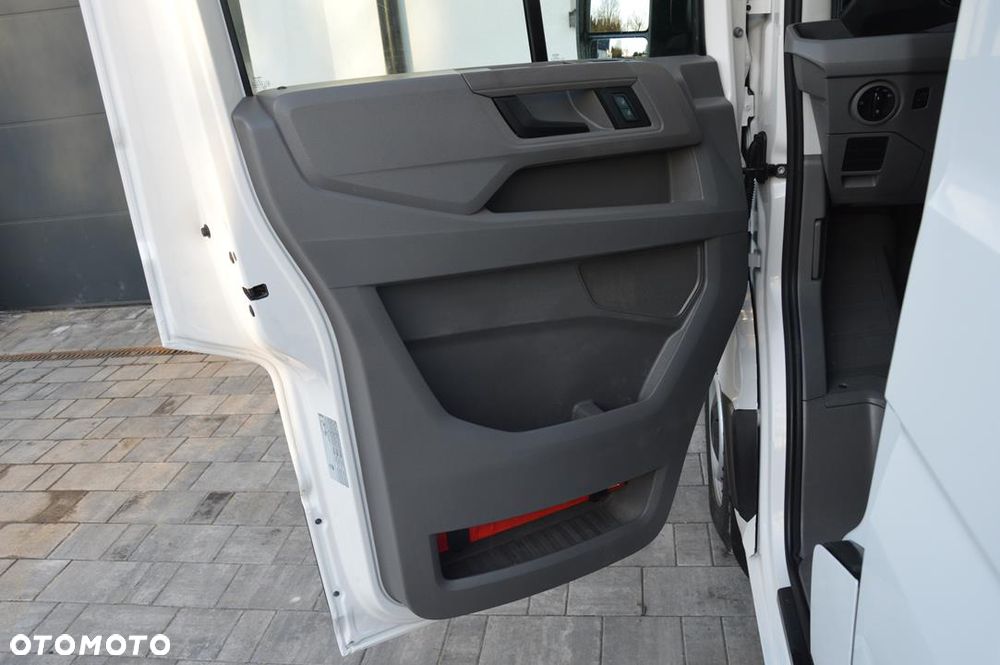 Volkswagen Crafter - 23
