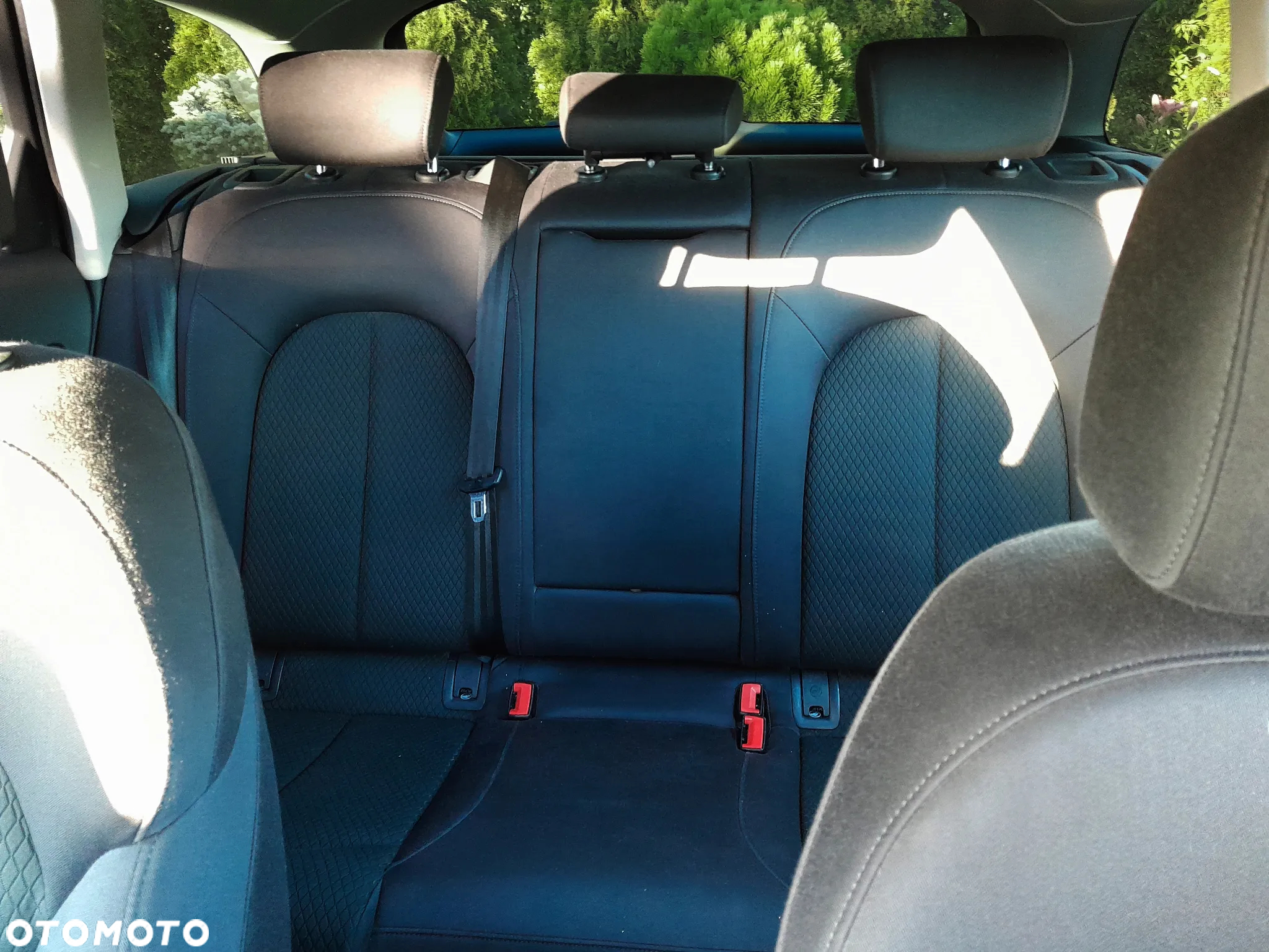 Audi A6 Avant 2.0 TDI Ultra DPF S tronic - 20