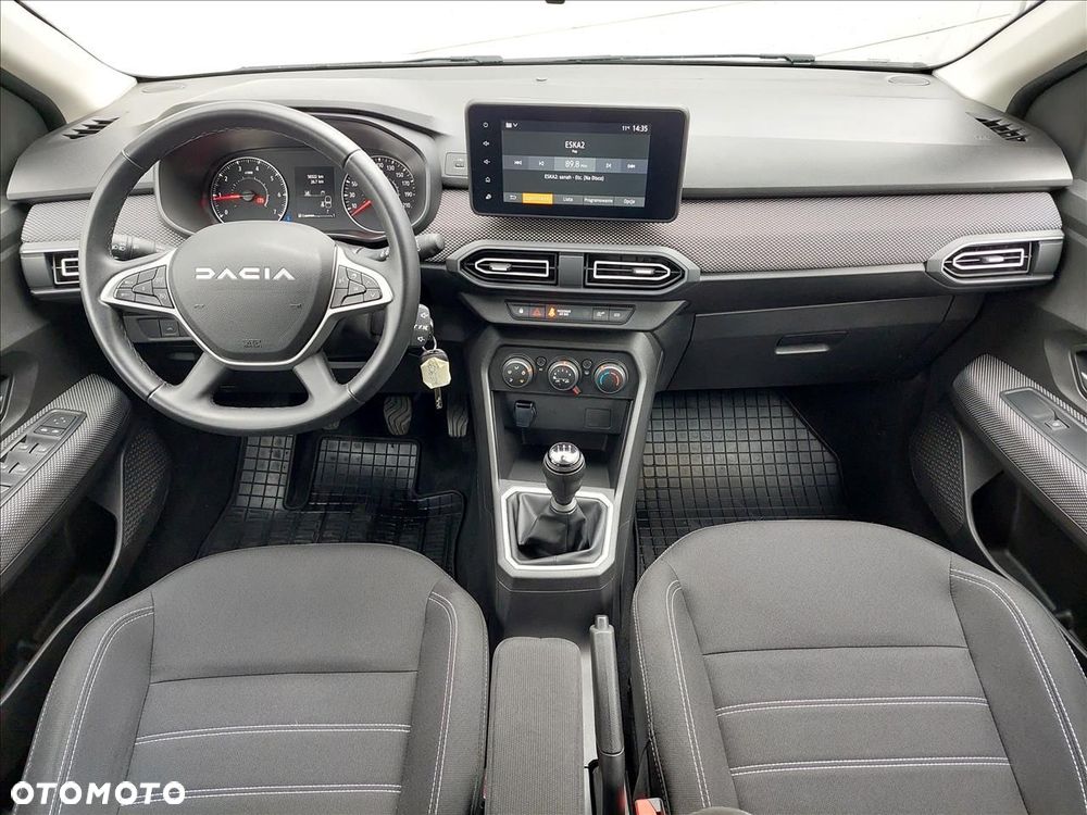 Dacia Sandero - 9