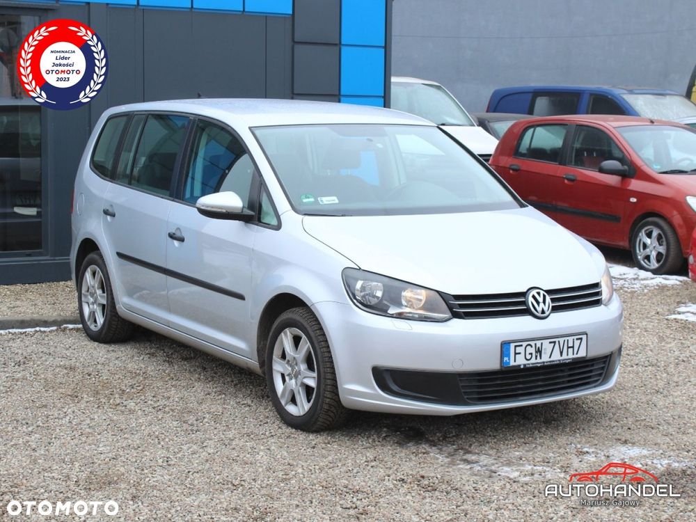 Volkswagen Touran - 1