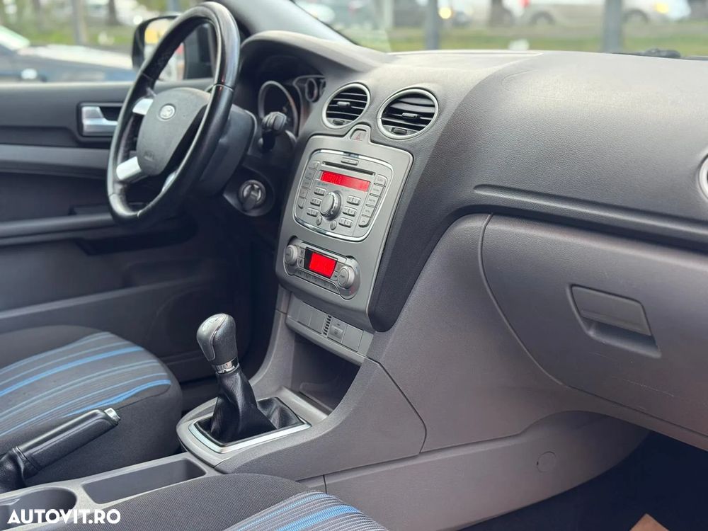 Ford Focus 1.6 16V Black Magic - 7