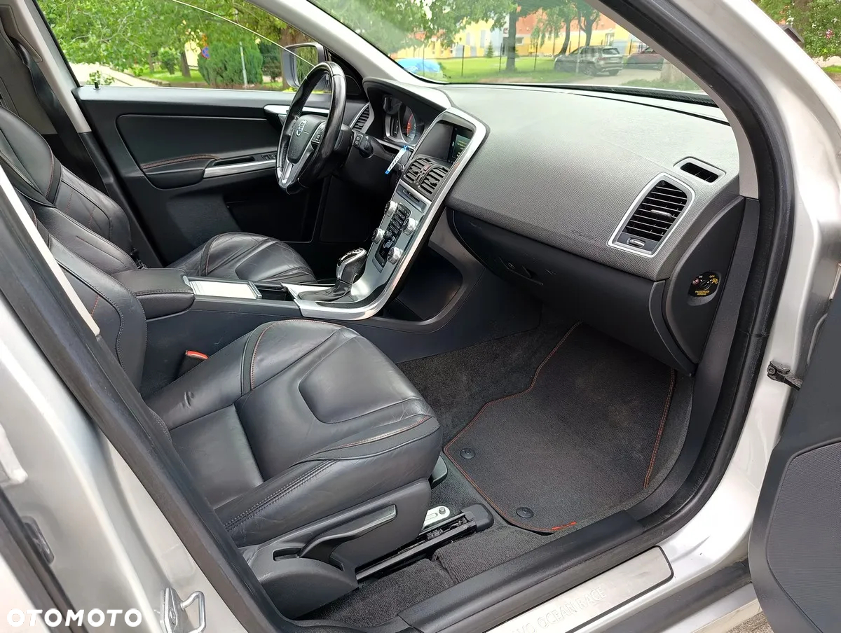 Volvo XC 60 D3 Geartronic Ocean Race - 12