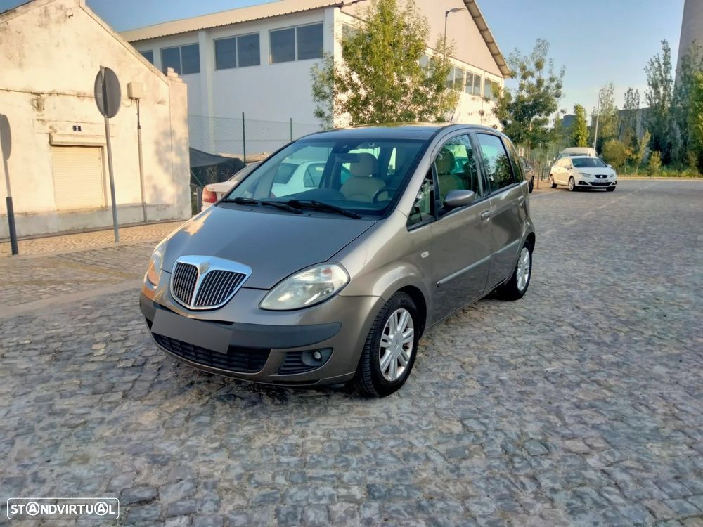 Lancia Musa 1.3 16V M-jet DFN Platino - 18
