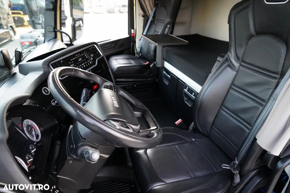 Iveco S-WAY / 570 / RETARDER / I-PARK COOL / FULL AIRMATIC / 100% ANVELOPE / JANTE DIN ALIAJ / PIELE / - 25
