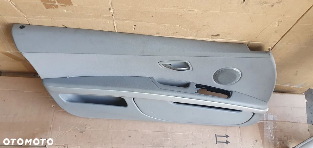 Boczek tapicerka lewy przód BMW 3 E92 E93 - 2