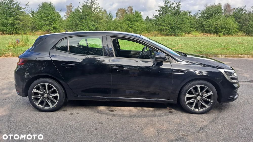 Renault Megane 1.2 Energy TCe Life - 10