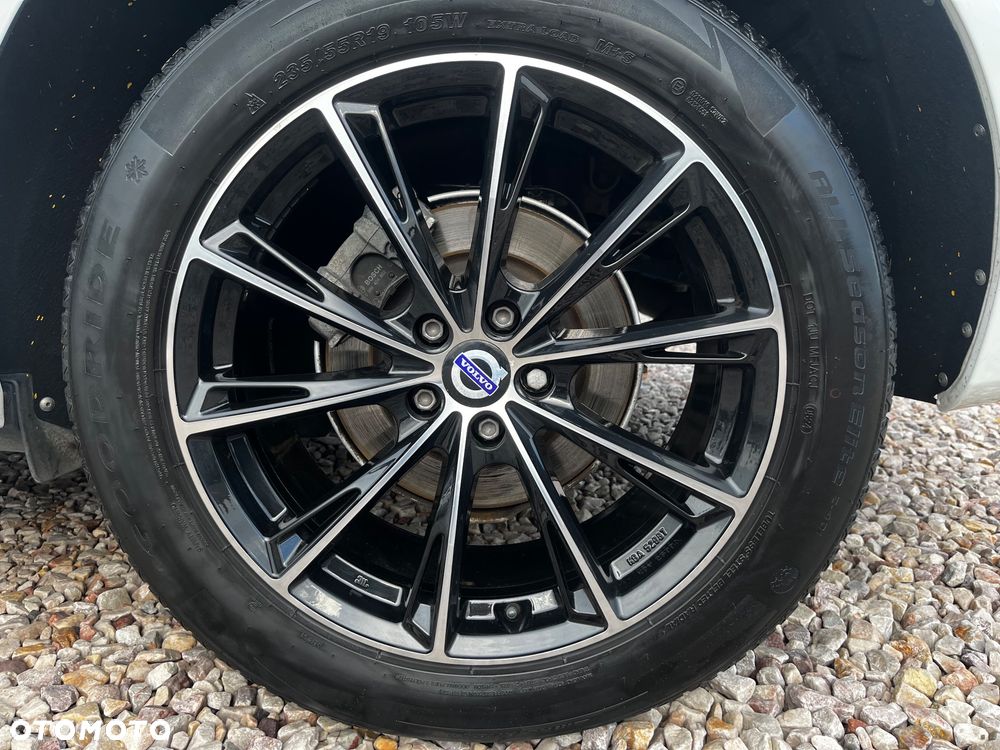 Volvo XC 60 T5 AWD Momentum - 32